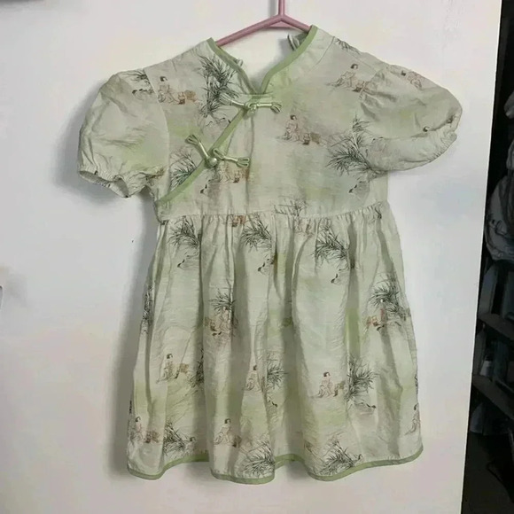 Handmade 100% silk dress, Eastern vibe,  light mint green - Picture 1 of 9